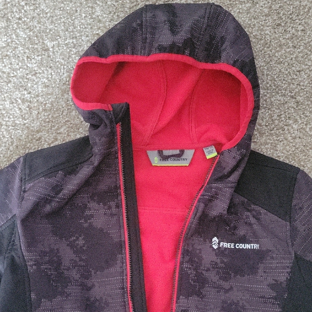 Free Country Black and Red Raincoat with Hooded Design